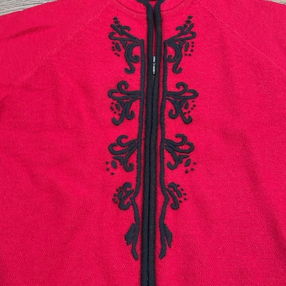 Vintage Karen Scott Red Boiled Wool Zip Cardigan Jacket with Black Accents Large - Picture 2 of 4